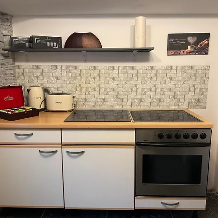 Gemuetliche Monteurwohnung In Koeln Apartment *