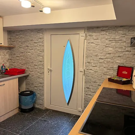 Apartment Gemuetliche Monteurwohnung In Koeln